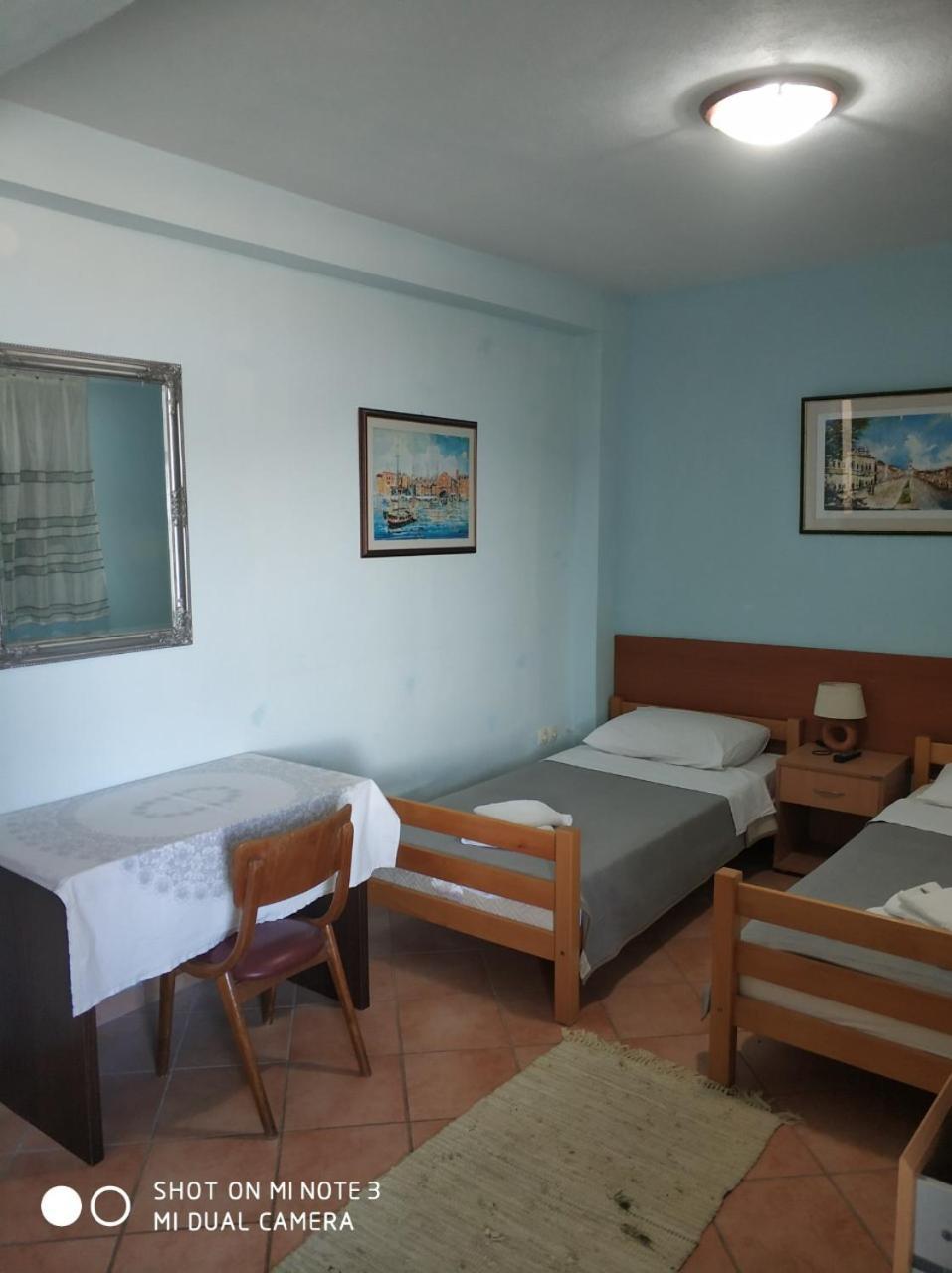 Guest House Fosa Opuzen  Luaran gambar